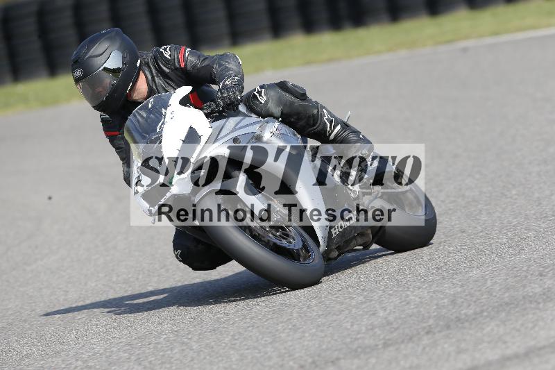 /45 10.08.2025 Plüss Moto Sport ADR/Freies Fahren/504